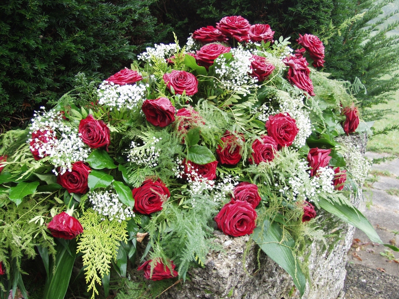 funeraire-SIGNES-min_roses-61203